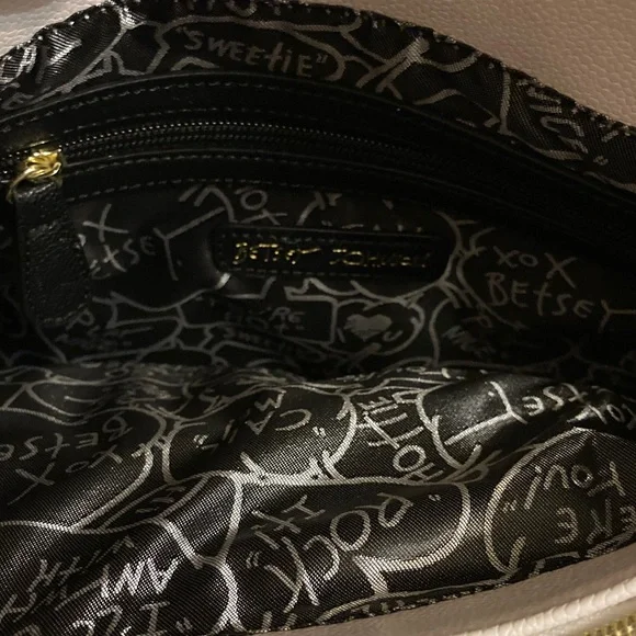 Betsey Johnson NEW Large Black & White Floral Stripe Tote Hard to Find! RaRe! - Picture 9 of 12